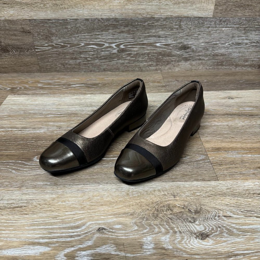 Clarks Ultimate Comfort Collection Bronze Cap Toe Women's Size 7